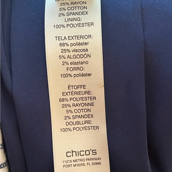 Chico’s women’s striped blazer. - Picture 8 of 8